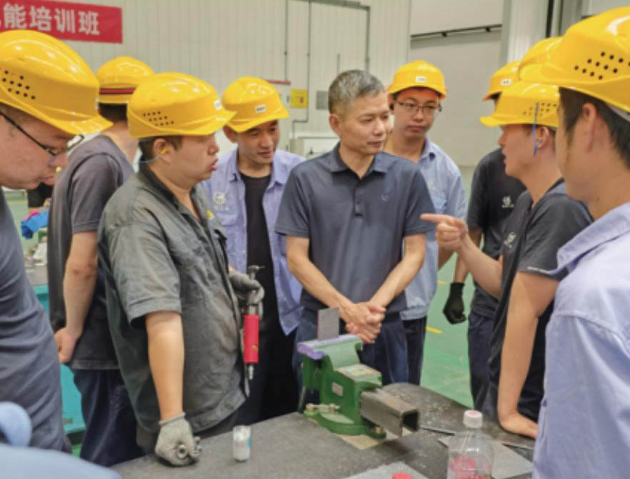 建设四种文化打造“地下蛟龙”