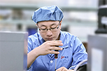 生产线上老孙的“钳”行之路